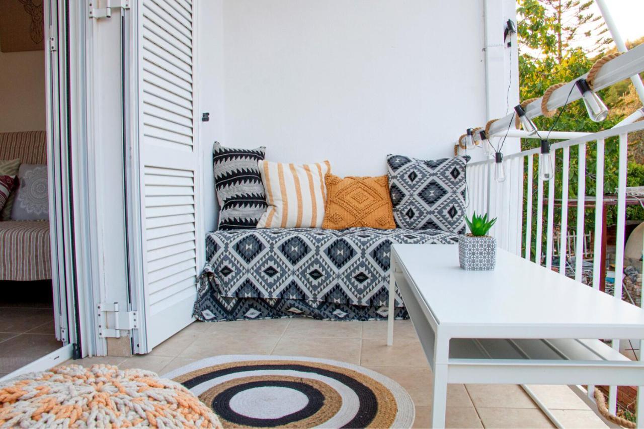 Summer Feel Suites Poros Town Екстериор снимка